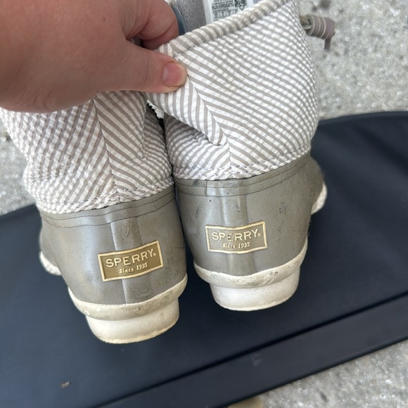 Sperry Saltwater Seersucker Grey Boots Women’s Size 6.5 GUC Side Zipper - Picture 4 of 6